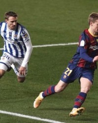 kaiyun-西媒：德容手球判罚有争议 同一裁判执法双标